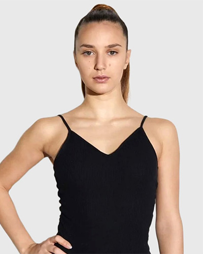 Josie, istruttrice certificata presso Attimo Pilates Milano